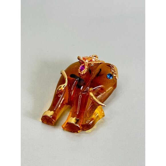 Vintage Amber Lucite Jeweled Ceremonial Elephant Gold Gilded Trim Brooch/pendant - Picture 6 of 7